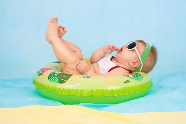 Cozy baby cribs